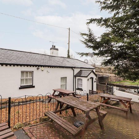 Scotch Hall Cottage ランゴレン エクステリア 写真