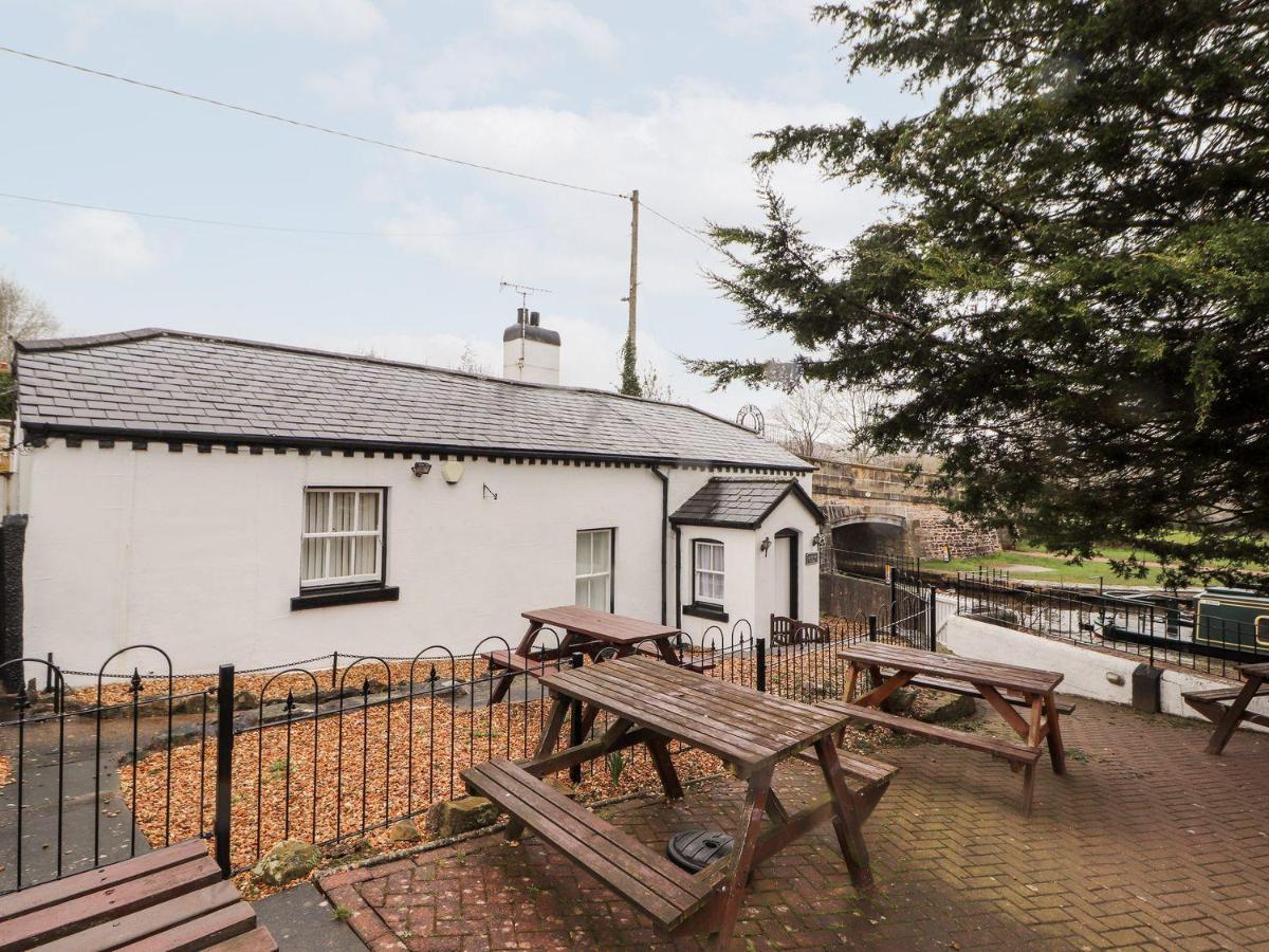 Scotch Hall Cottage ランゴレン エクステリア 写真